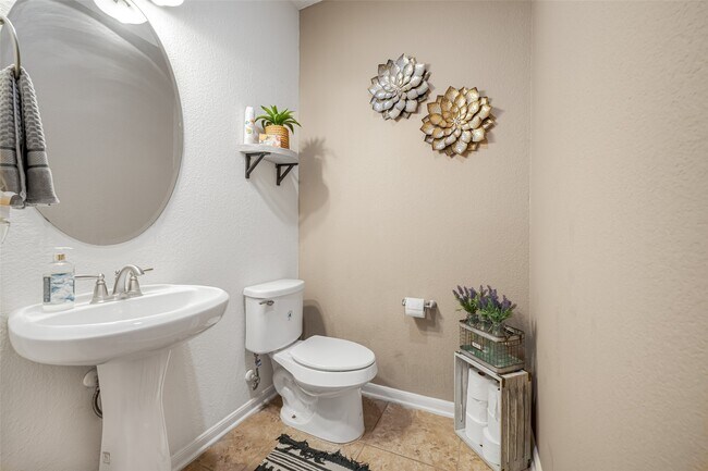 Foto del edificio - 8142 Cheyenne Hills Trail