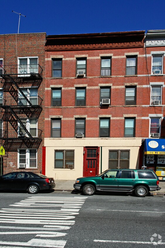 Building Photo - 516 4th Ave