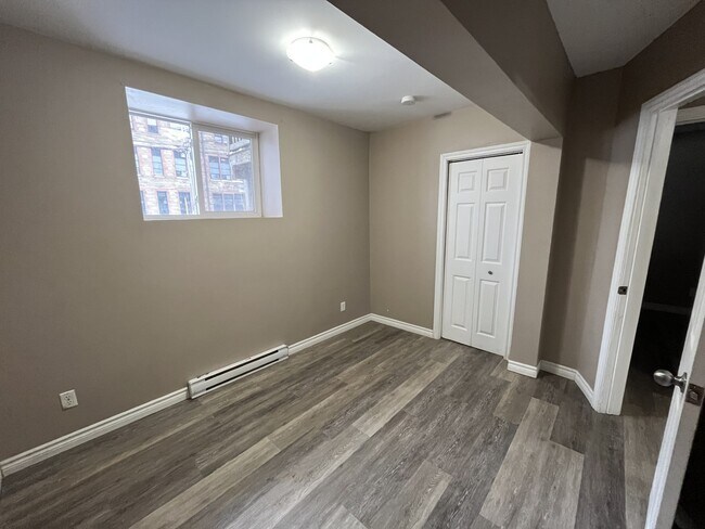 Photo du bâtiment - 222 Church St