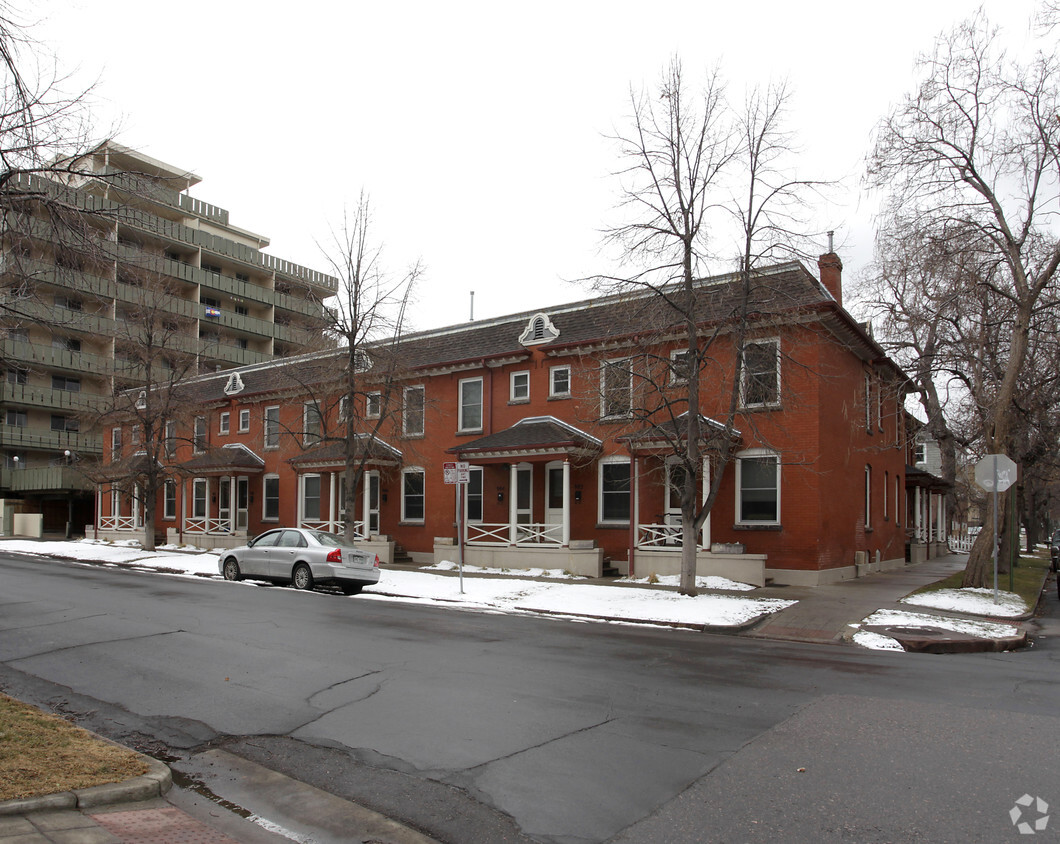Primary Photo - 900 E 10th Ave