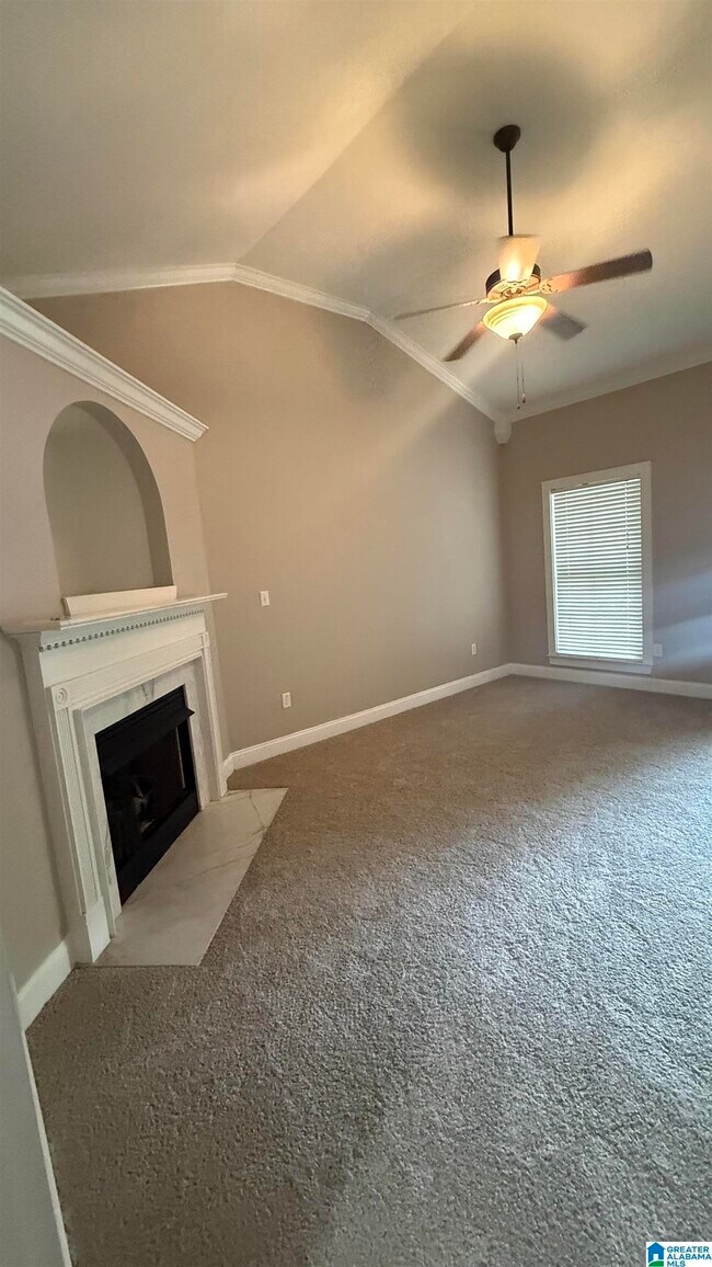 Foto del edificio - 5744 Colony Ln