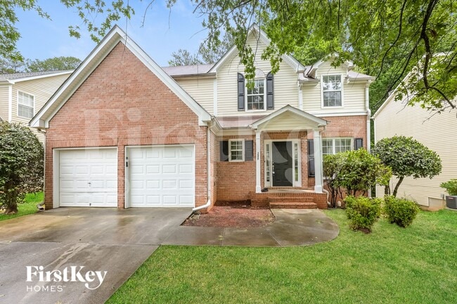 Building Photo - 1577 Silver Ridge Dr SW