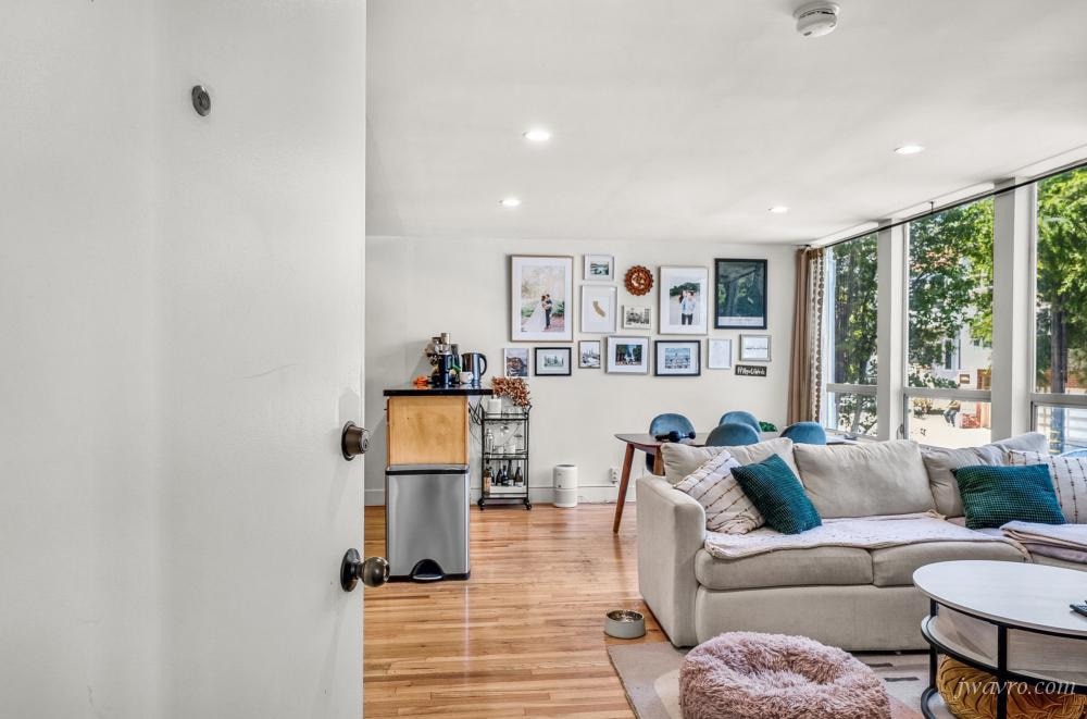 Foto principal - 4131 24th St