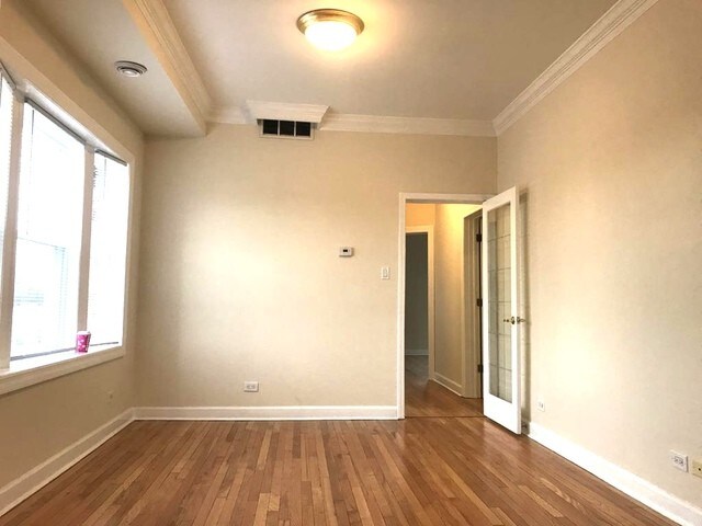 Building Photo - 2157 N Kenneth Ave