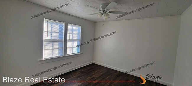 Building Photo - 3 br, 1 bath House - 506 S Prospect