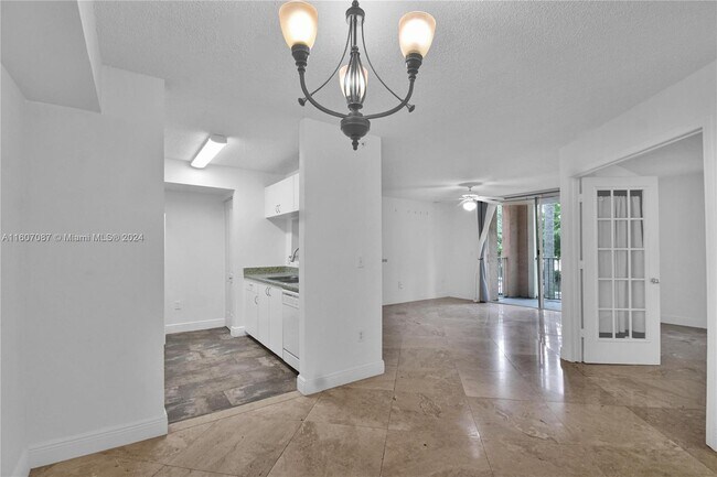 Foto del edificio - 12160 St.Andrews Pl