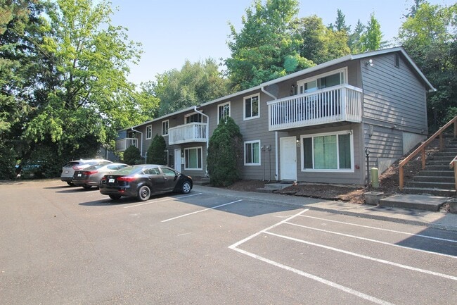 Building Photo - 5704 SW Beaverton Hillsdale Hwy