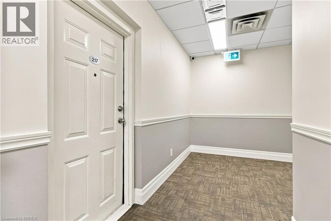 Building Photo - 140 Dalhousie St