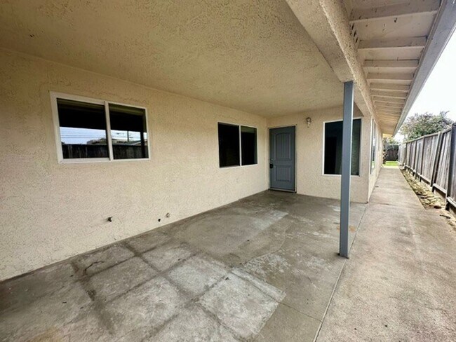 Foto del edificio - 359-361 N 3rd St