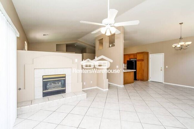 Building Photo - Renters Warehouse proudly presents 3-bedro...