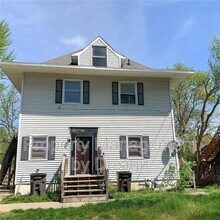 Building Photo - 401 Franklin Ave