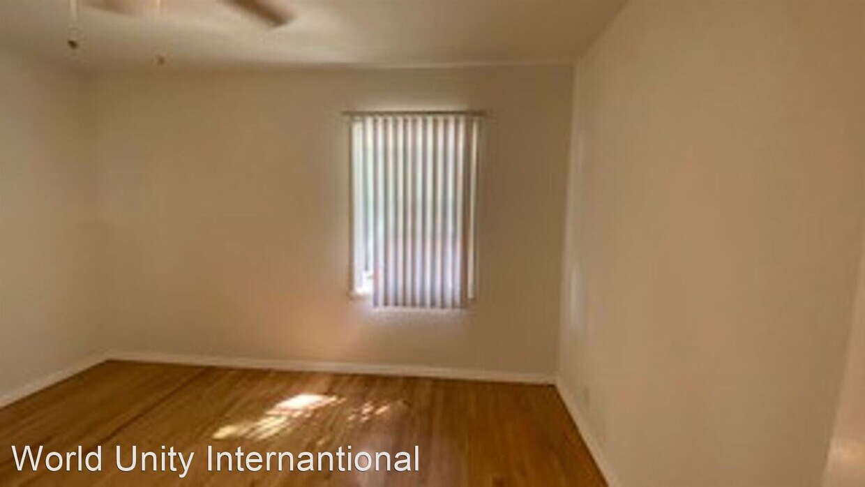 Foto del edificio - 1132 E San Antonio Dr