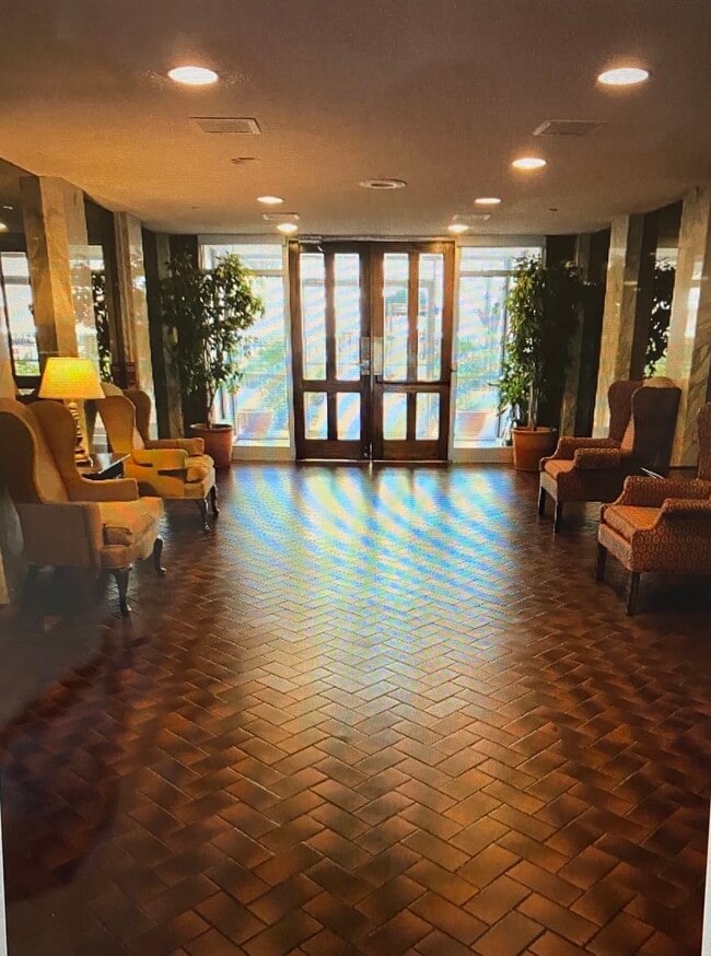 Foto del edificio - 7510 Hornwood Dr