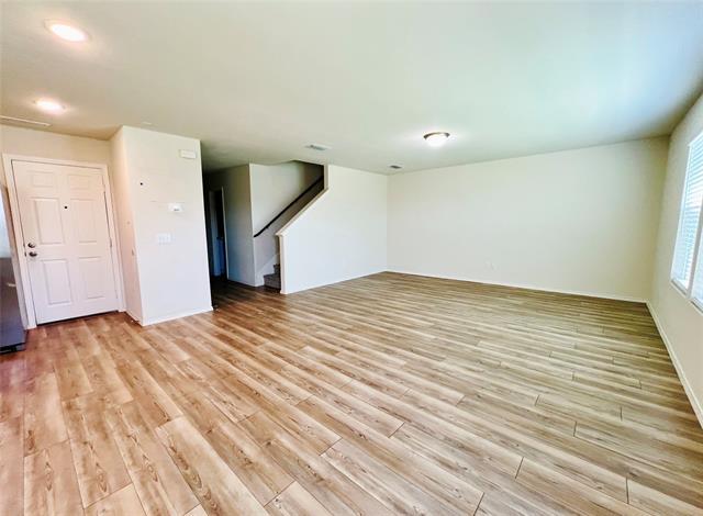 Foto del edificio - 4649 Greyberry Dr