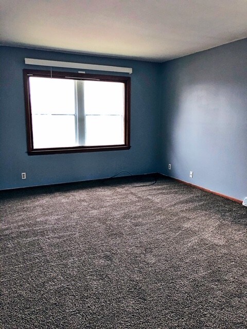 Foto del edificio - 5750 N 99th St