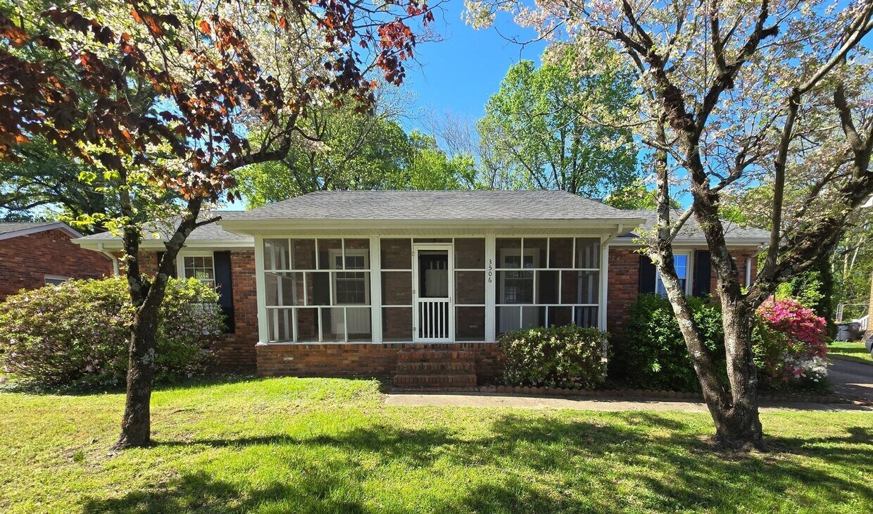 Foto principal - Beautiful 3 bedroom house