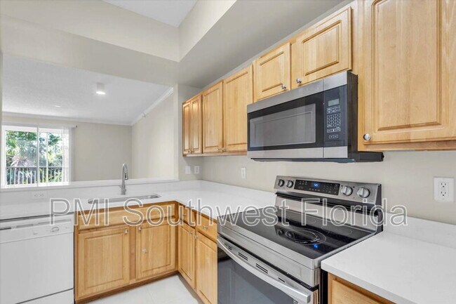 Foto del edificio - 5701 Bentgrass Dr