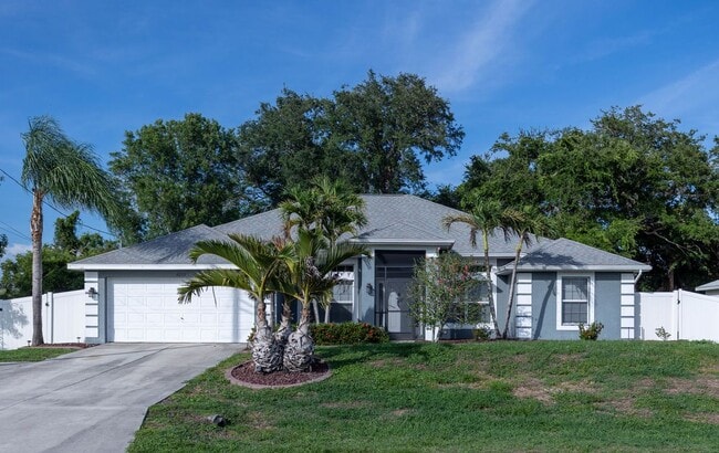 Building Photo - 4213 Garden Blvd