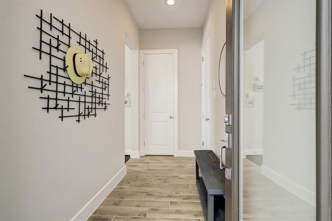 Foto del edificio - 4202 Gillespie St
