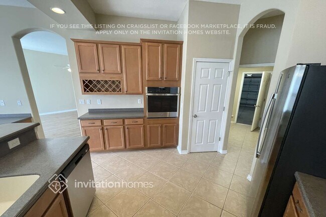 Foto del edificio - 1620 Mountain Ash Way