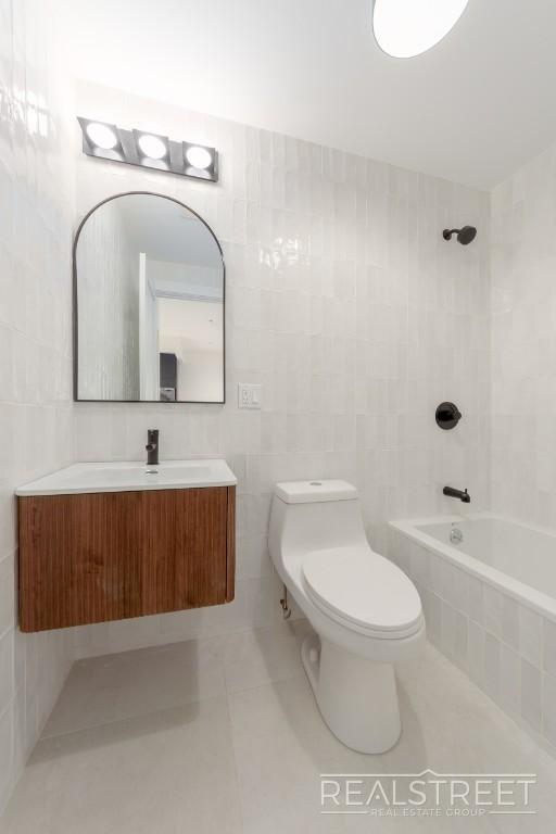 Foto del edificio - 0 bedroom in BROOKLYN NY 11221