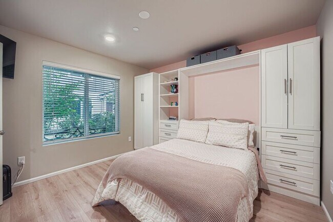 Foto del edificio - 32668 Steamboat Ln