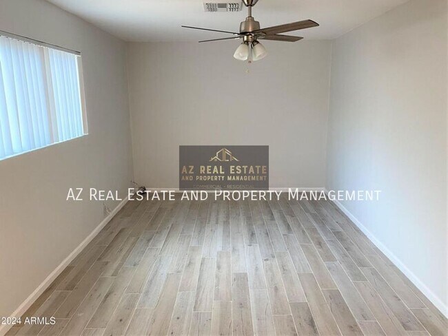 Foto del edificio - 1529 E McKinley St