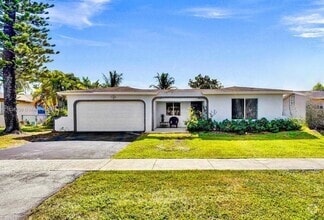 Building Photo - 10850 NW 29th Manor
