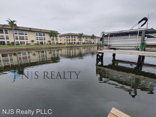 Building Photo - 2 br, 2 bath House - 4429 Floramar Ter.