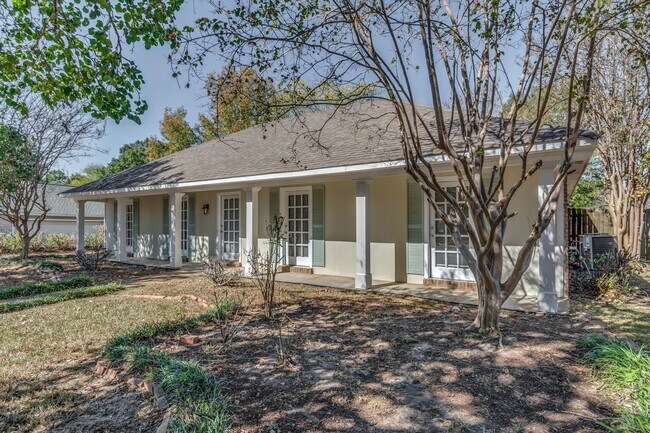 Building Photo - 3/2 in Madison Co. School District!