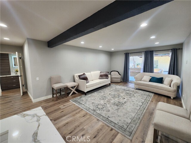 Building Photo - 5460 White Oak Ave