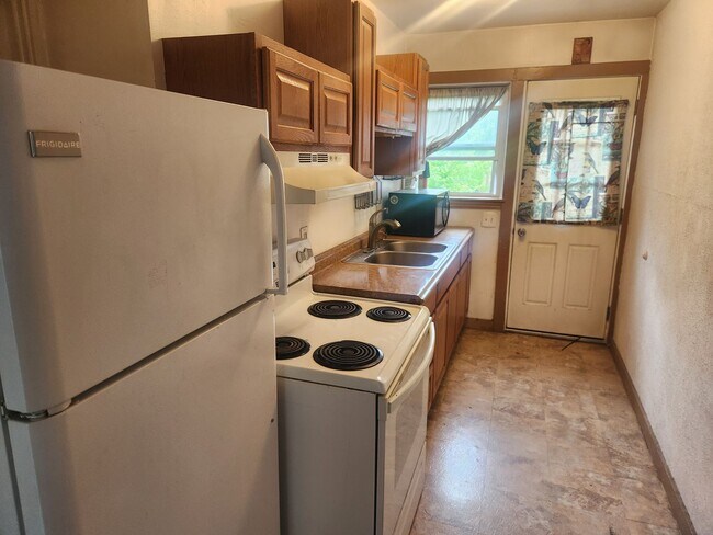 Foto del edificio - 732 Idlewood Ave