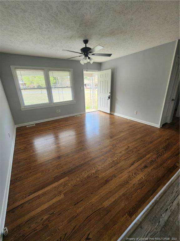 Building Photo - 5412 Docia Cir