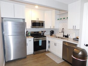 Building Photo - 7109 Avenue L