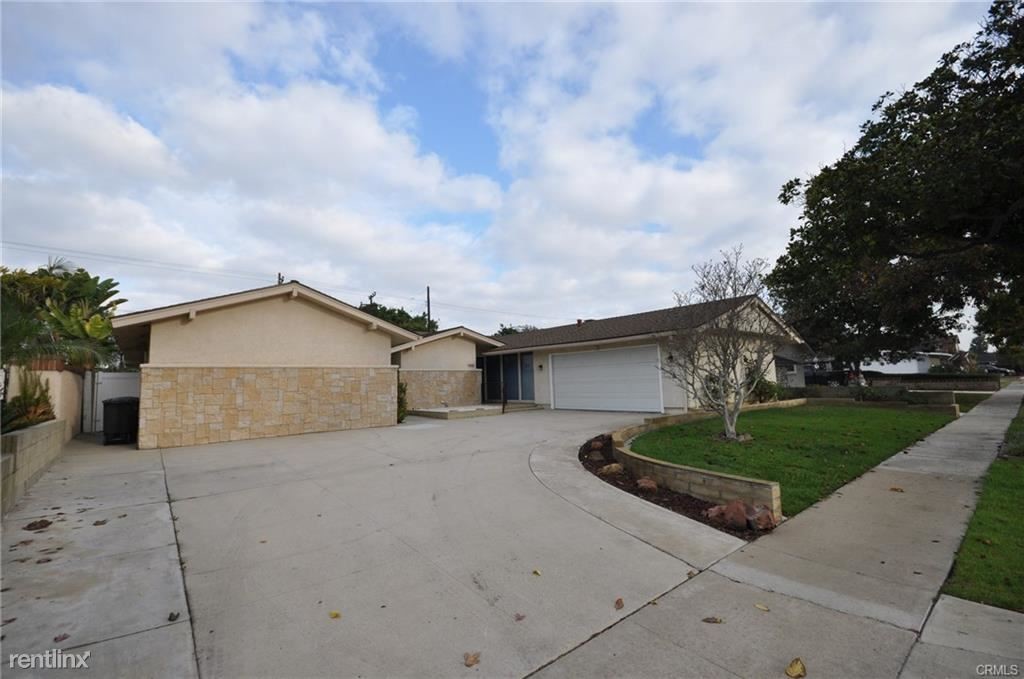 Primary Photo - 3 br, 3 bath House - 2861 Copa de Oro Dr