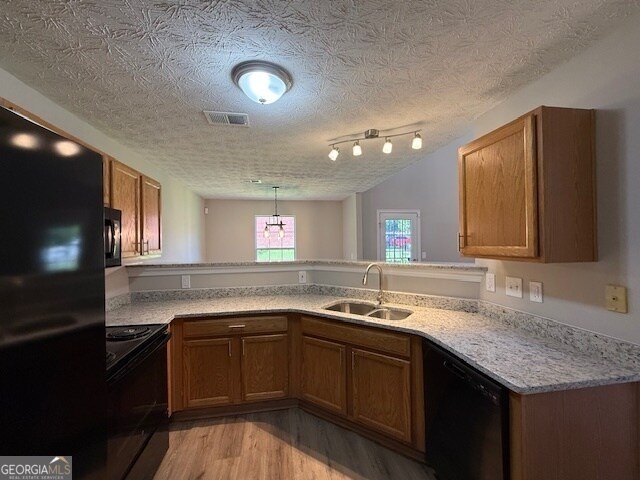 Foto del edificio - 5833 Wind Gate Ln