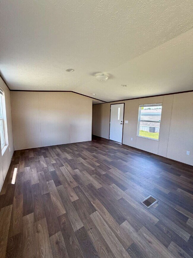 Foto del edificio - MOBILE HOME FOR RENT IN REHOBETH