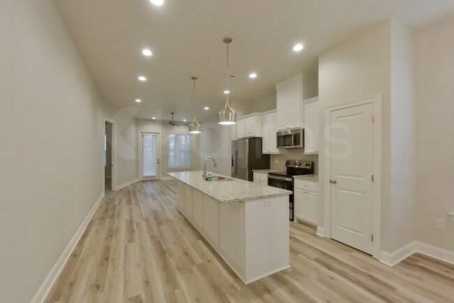 Foto del edificio - 4847 E Dacha Ln