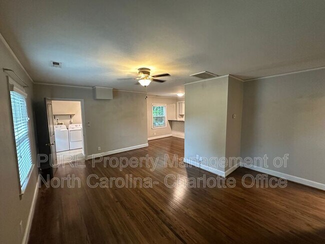 Building Photo - 2615 Ashley Rd