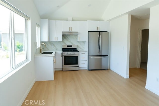 Building Photo - 13129 Azores Ave