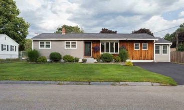 Building Photo - 39 Coakley Rd