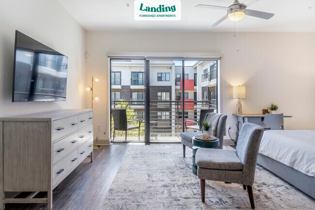 Foto del edificio - 3700 Mapleshade Ln