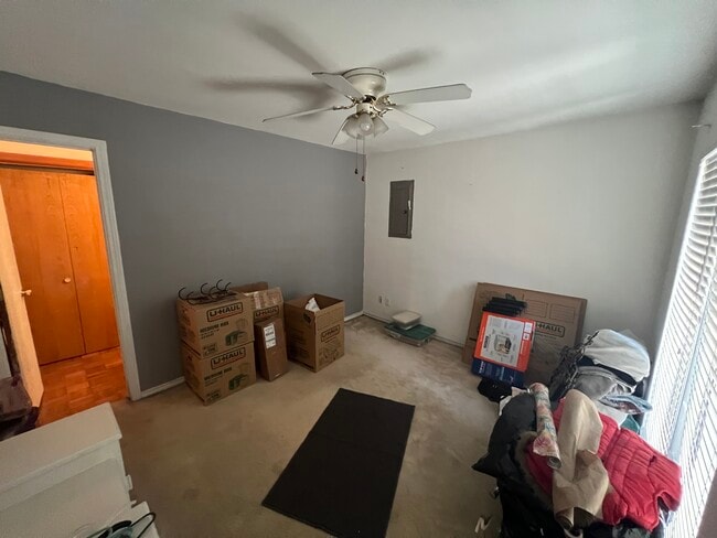 Building Photo - 505 Palm Valley Cir