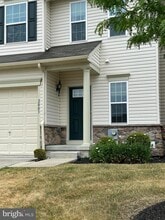 Building Photo - 2003 Exposition Dr