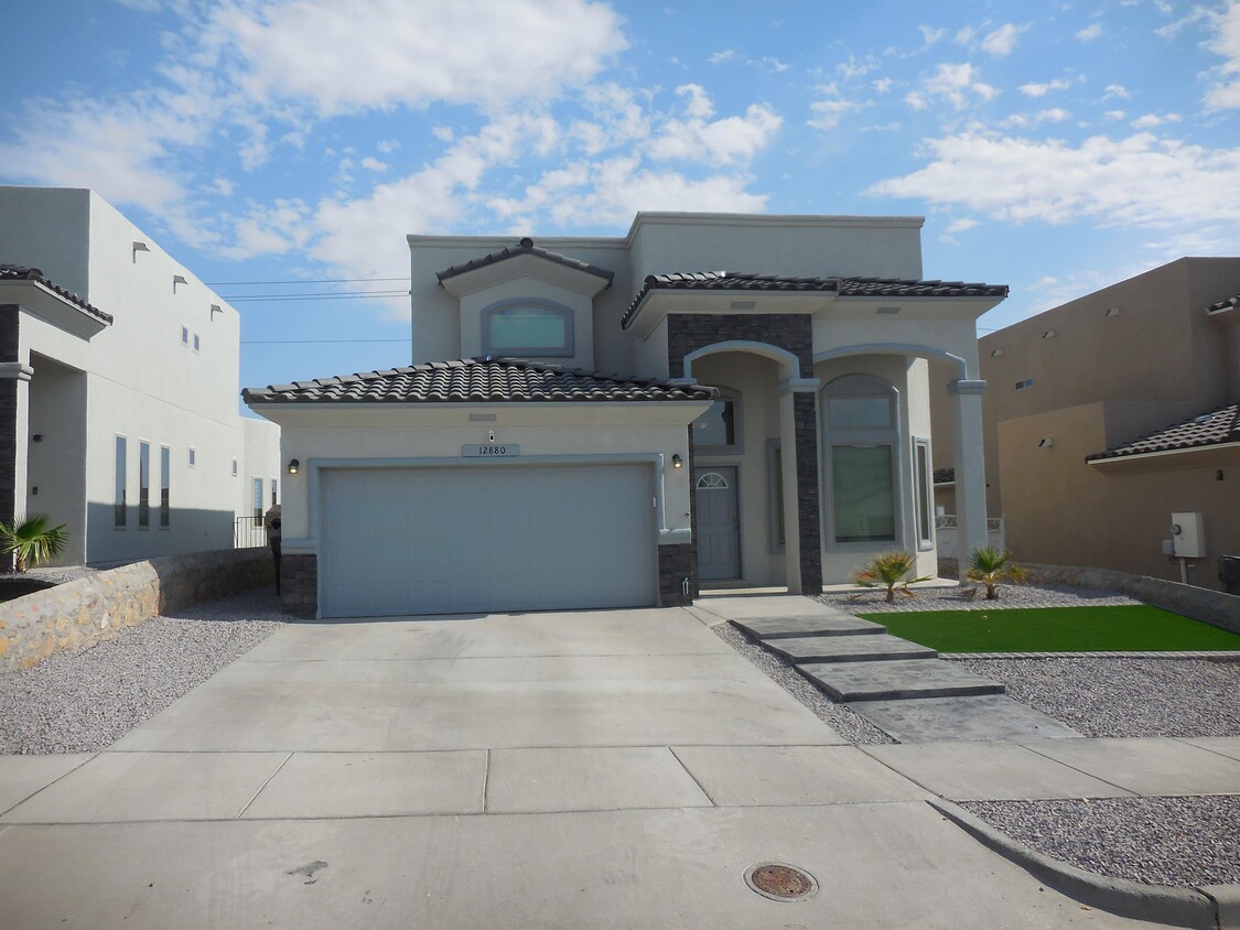 12880 Haxby St, Horizon City, TX 79928 House Rental in Horizon City