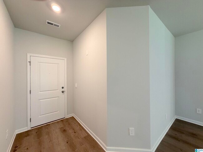 Foto del edificio - 302 Spanish Moss Ct