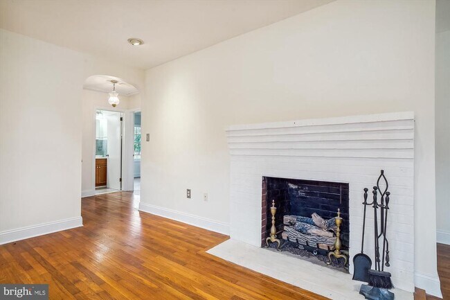 Foto del edificio - 9005 Centreville Rd