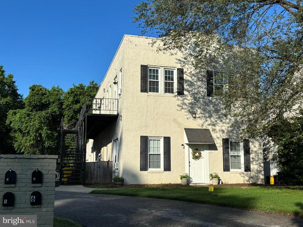 Primary Photo - 321 Magothy Rd