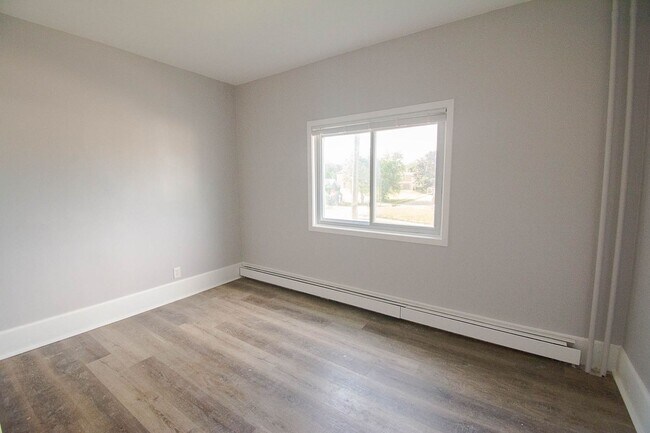 Foto del edificio - 836 S Newton Ave