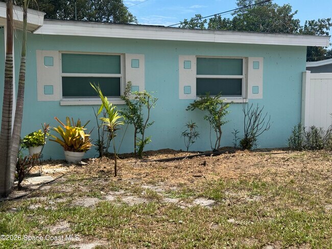 Building Photo - 4281 Yorkshire Dr